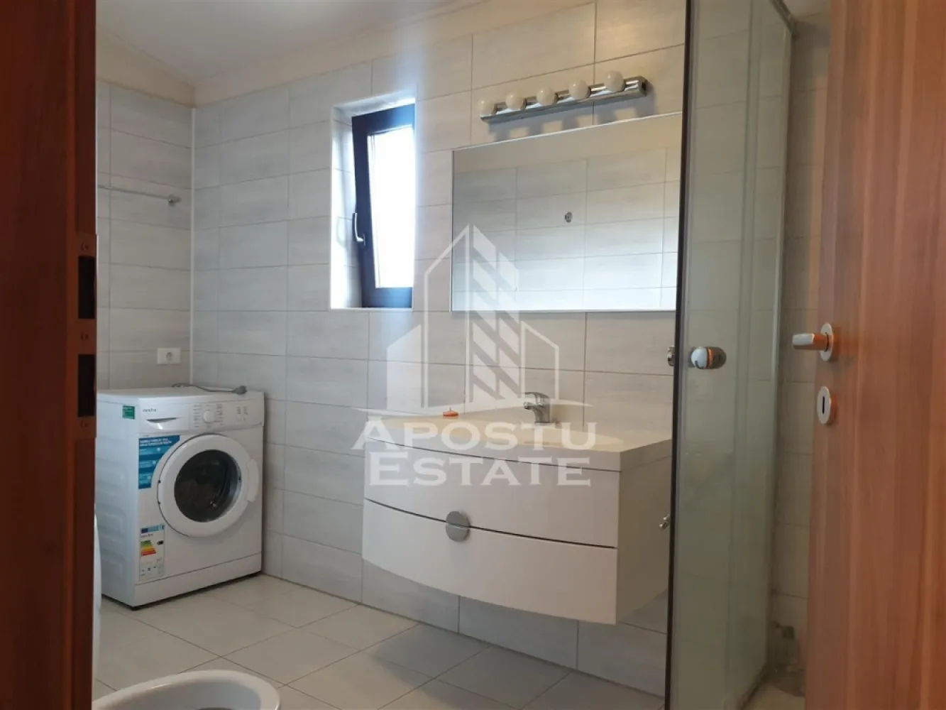 Jumatate de duplex Giroc