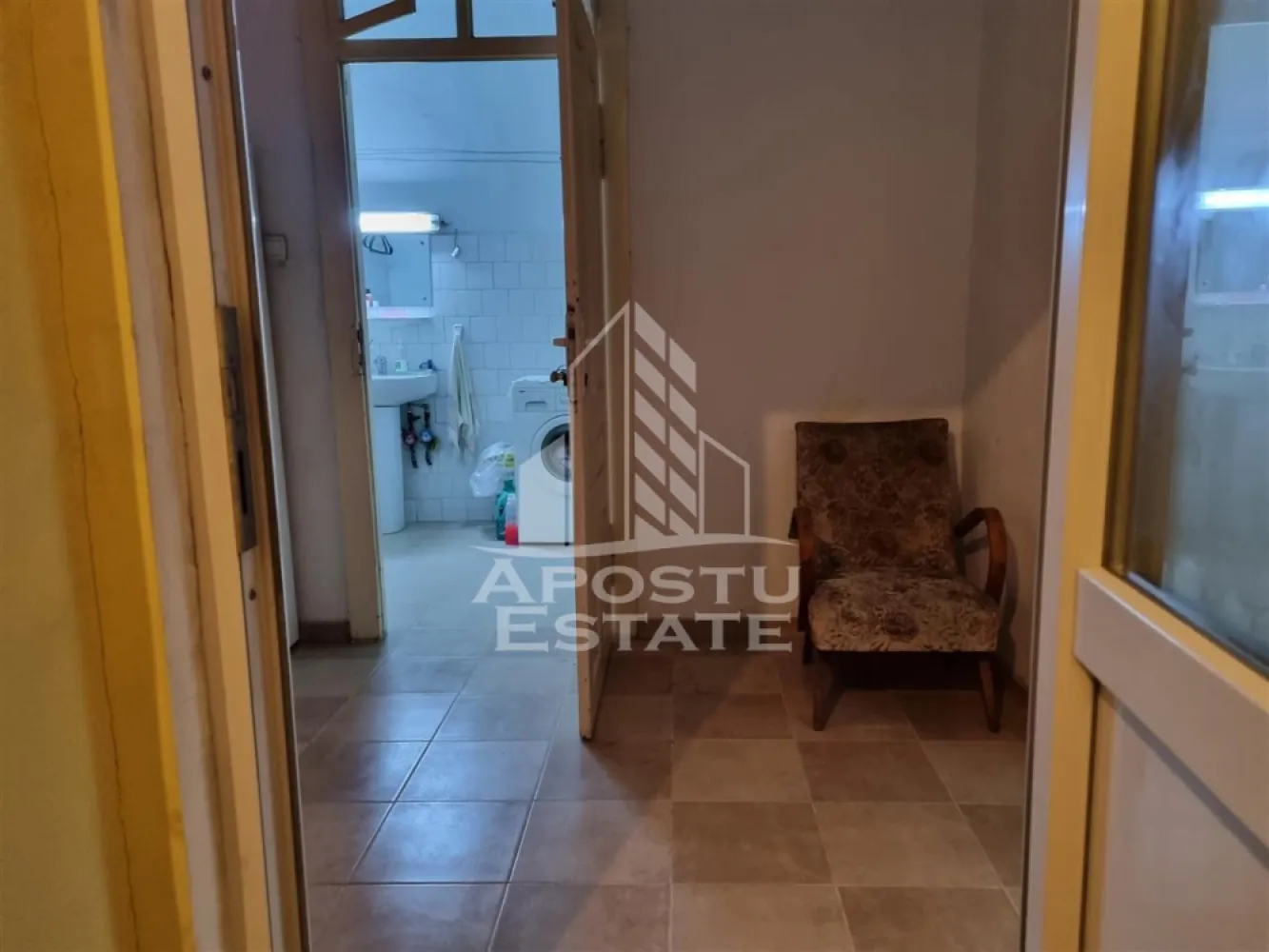 Apartament cu 4 camere de inchiriat, Ultraentral, Timisoara