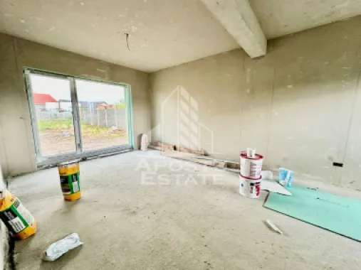 Casa de vanzare cu 3 camere in Mosnita Noua, canalizare, Timisoara