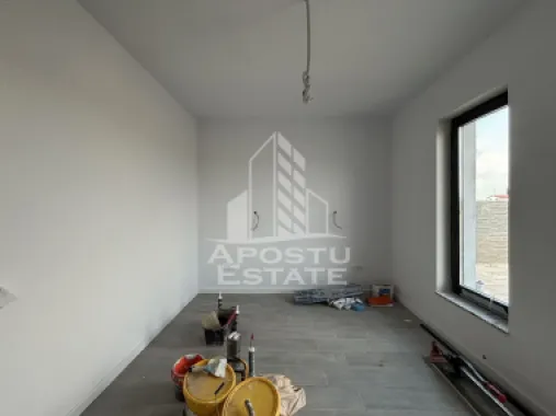 Duplex de vanzare despartit cu zid dublu,in Urseni