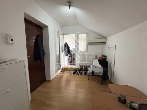 Apartament cu 2 camere de vanzare,zona Shopping City, Timisoara