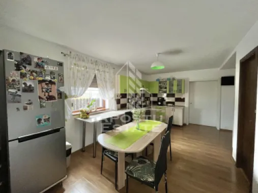 Duplex cu 4 camere si 2 bai complet mobilat si utilat in Giroc.