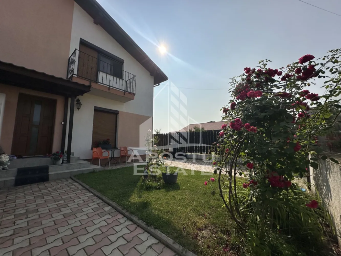Duplex cu 4 camere si 2 bai complet mobilat si utilat in Giroc.