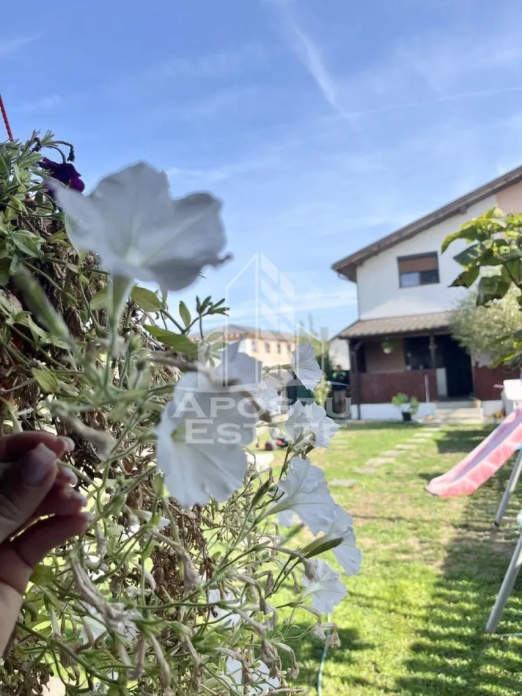 Duplex cu 4 camere si 2 bai complet mobilat si utilat in Giroc.