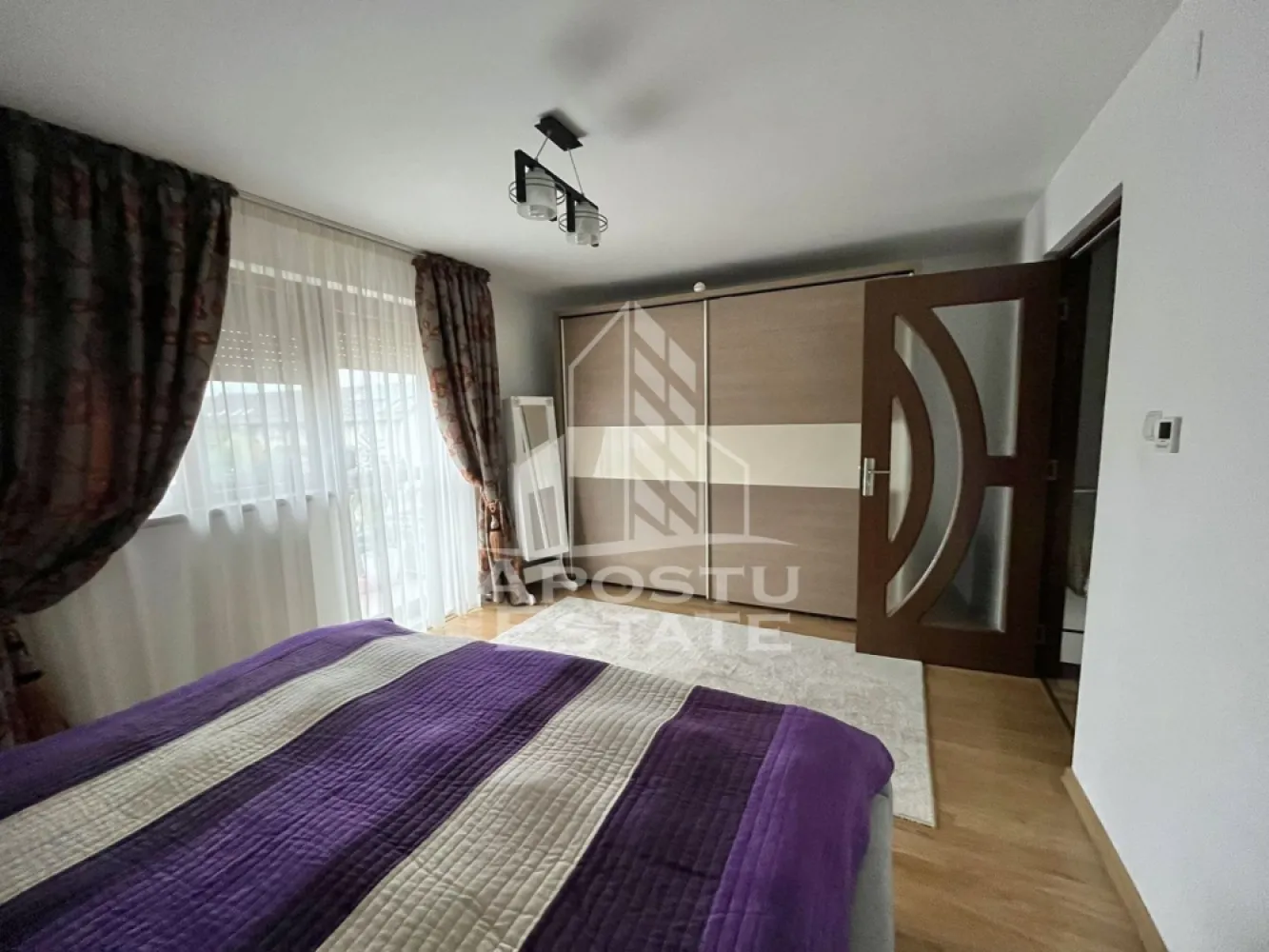 Duplex cu 4 camere si 2 bai complet mobilat si utilat in Giroc.