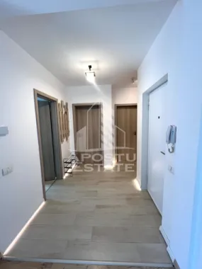 Apartament 2 camere de inchiriat, centrala proprie, Giroc