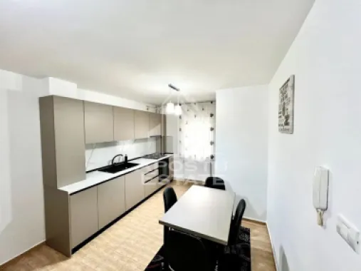 Apartament cu 2 camere, de inchiriat, Complexul Studentesc, Centrala
