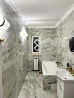 3 camere 92mp, Unirii 78 - Alba Iulia, recent renovat, prima inchiriere, centrala termica, vedere libera spre blvd