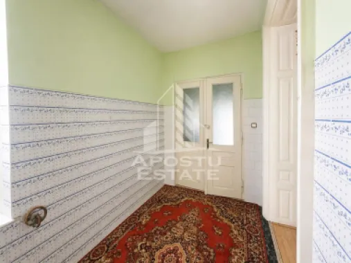Apartament 2 camere la curte comuna, zona Odobescu Timisoara
