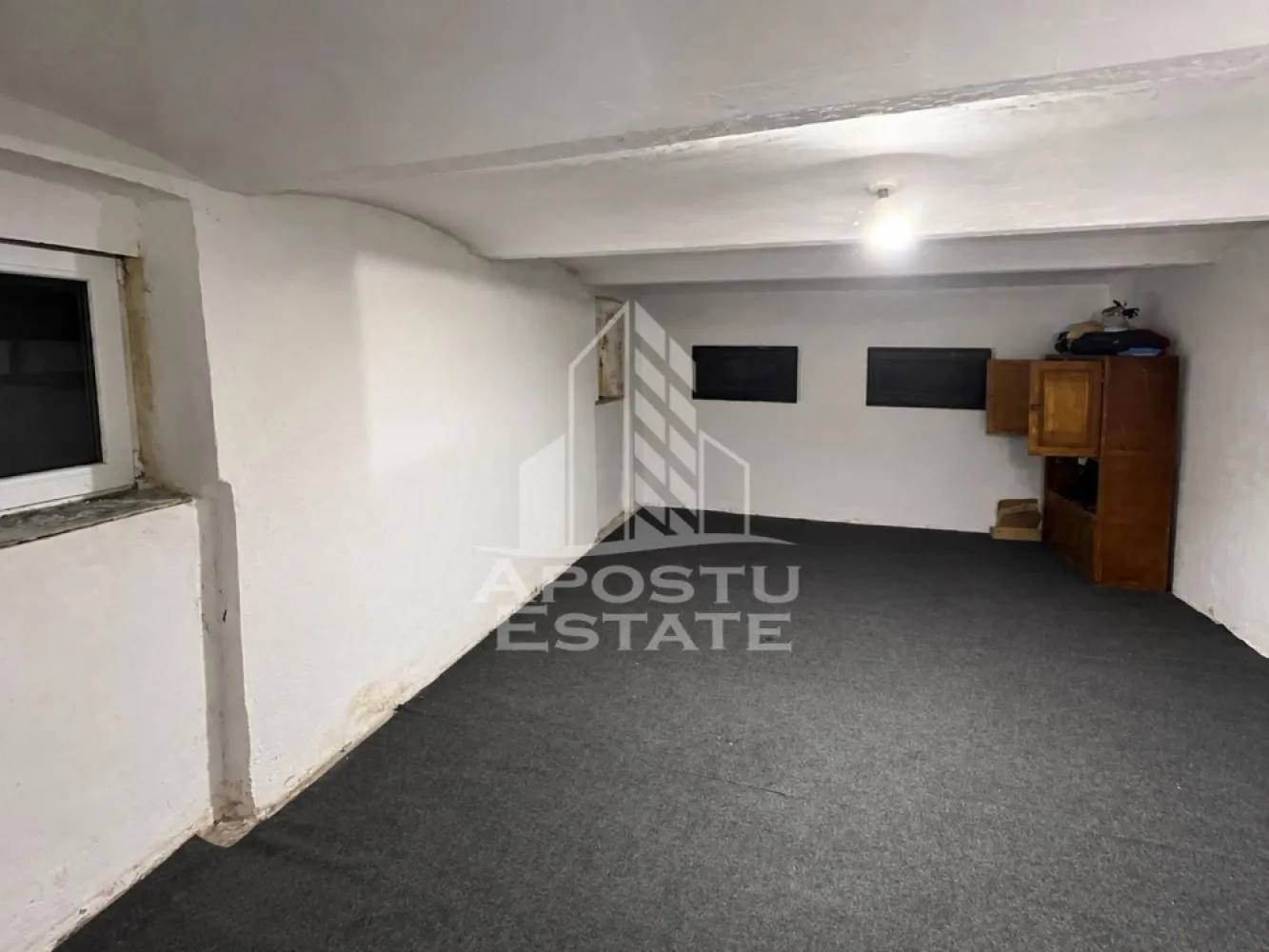 Apartament 2 camere la curte comuna, zona Odobescu Timisoara