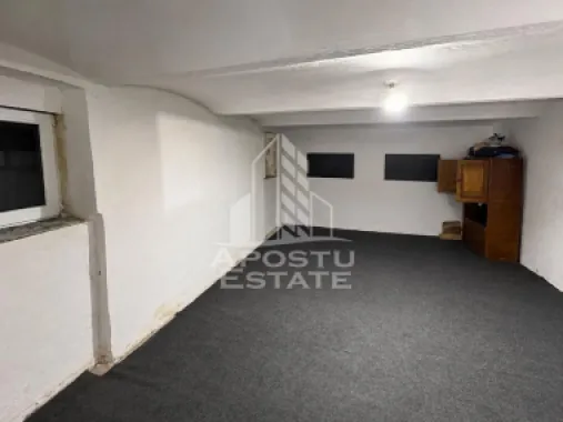 Apartament 2 camere la curte comuna, zona Odobescu Timisoara