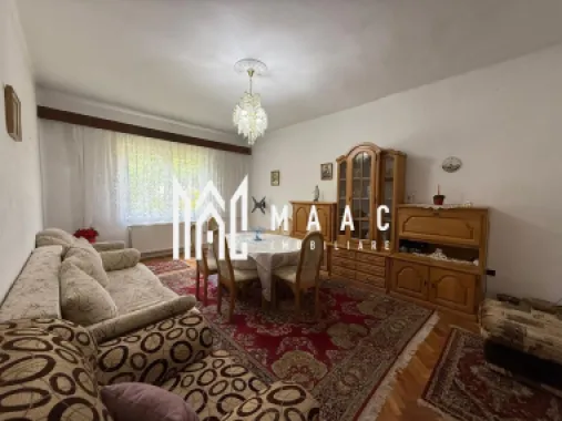 Logo MAAC IMOBILIARE logo
