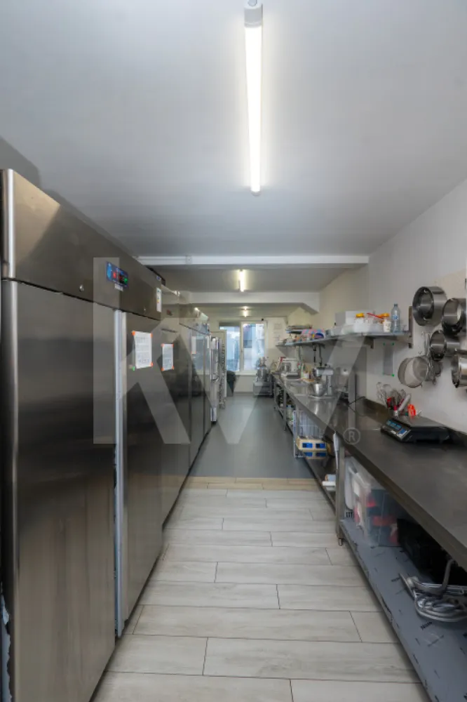 Spațiu comercial parter, alimentație publică, 55mp, Selimbar