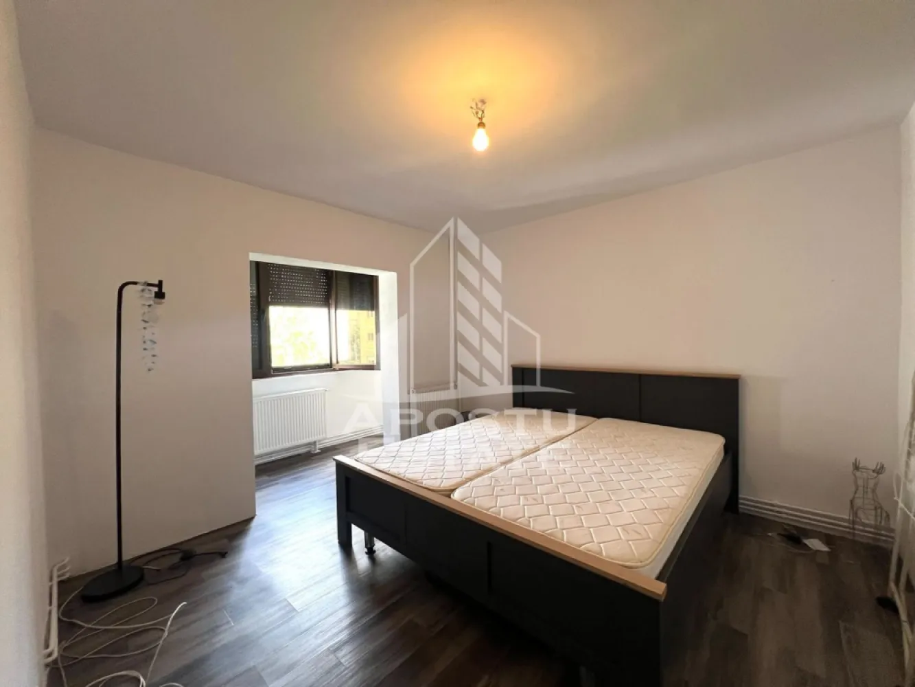 Apartament cu 3 camere de inchiriat, centrala proprie, Dorobantilor