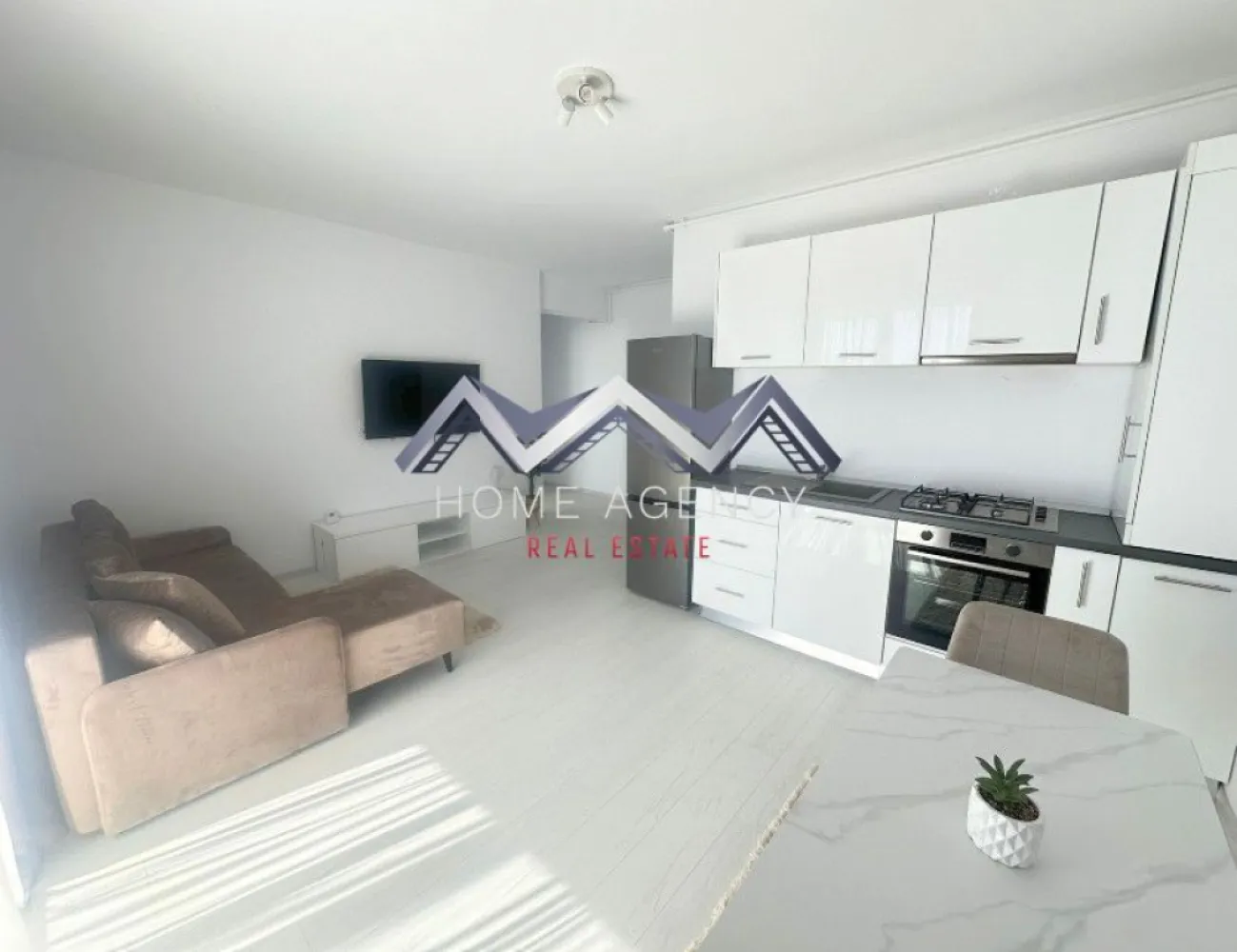 Apartament 2 camere | include parcare