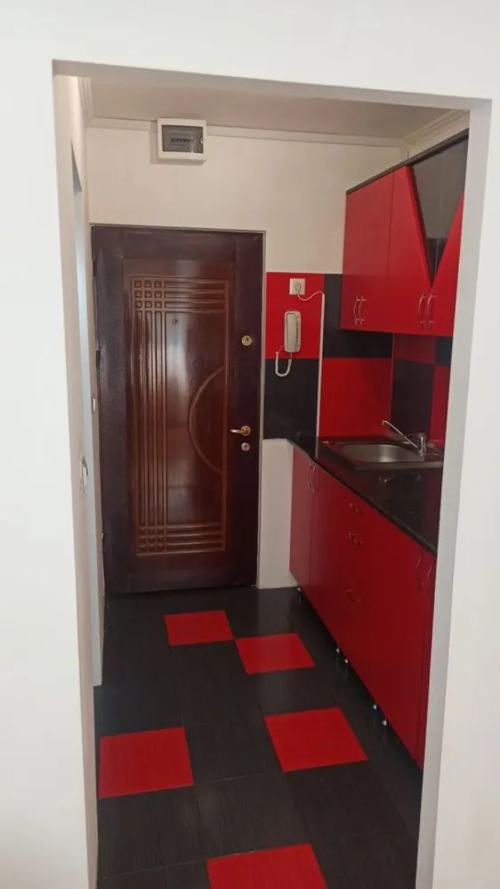 BRASADAS vinde garsoniera etaj 4/4 Micro 17 Somesului. - Agenția imobiliara BRASADAS vinde garsonieră situata la etajul 4/4 pe strada Someșului. Garsoniera se vinde utilata, mobilata.
Www.brasadas.com.