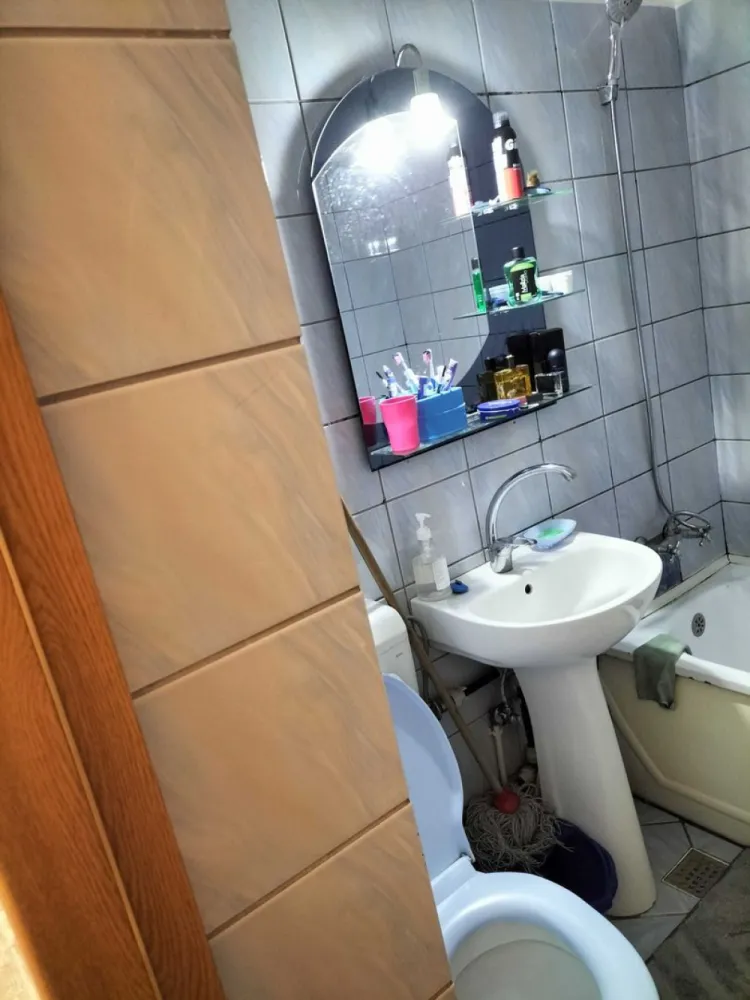 BRASADAS vinde ap 2 cam etaj 4/4 Micro 14. - Agenția imobiliara BRASADAS vinde apartament cu 2 camere aproape de Spitalul Județean si Piata Someș la etajul 4/4.
Www.brasadas.com