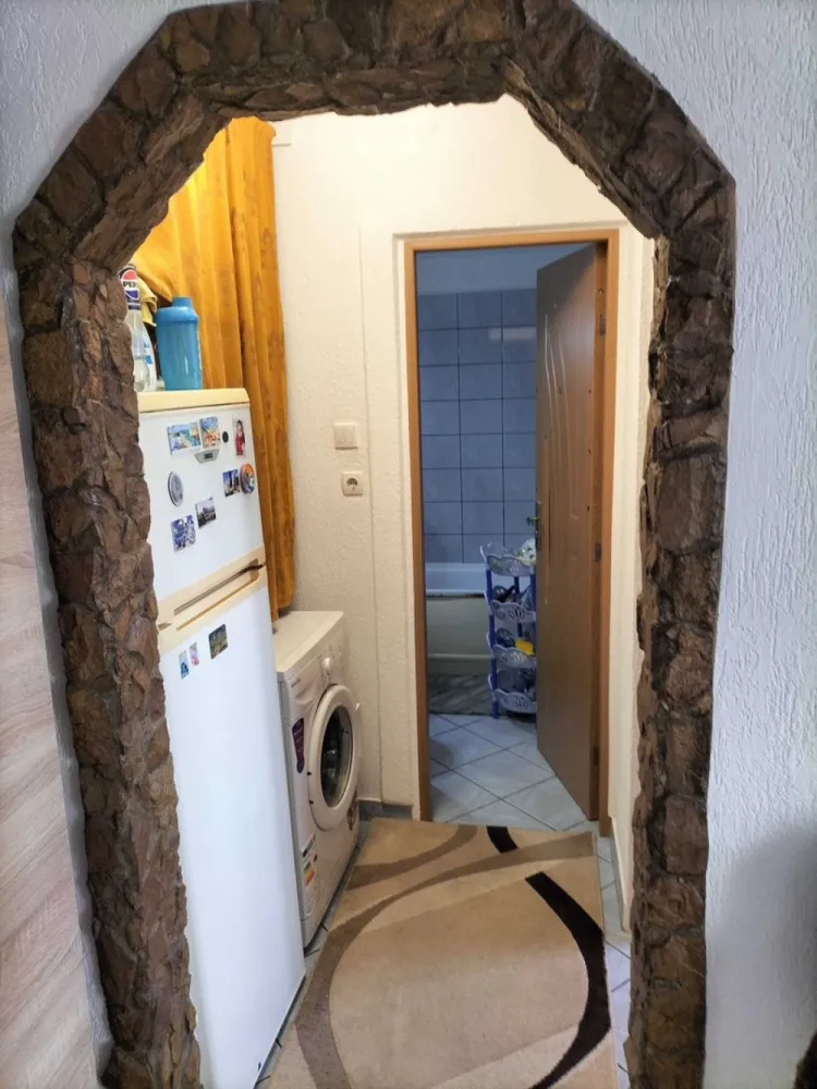 BRASADAS vinde ap 2 cam etaj 4/4 Micro 14. - Agenția imobiliara BRASADAS vinde apartament cu 2 camere aproape de Spitalul Județean si Piata Someș la etajul 4/4.
Www.brasadas.com