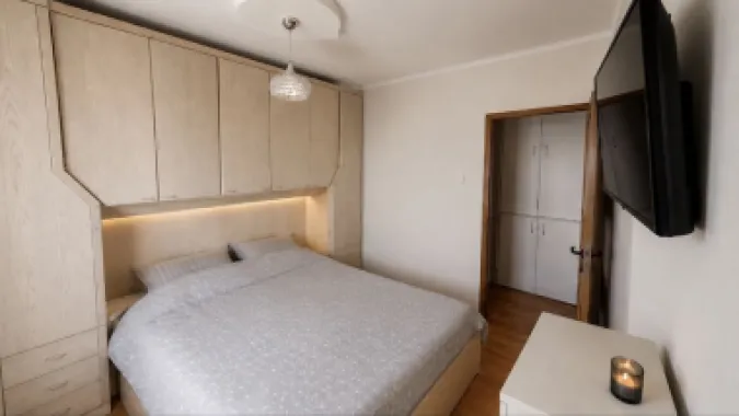BRASADAS vinde ap 2 cam etaj 4/4 Micro 14.