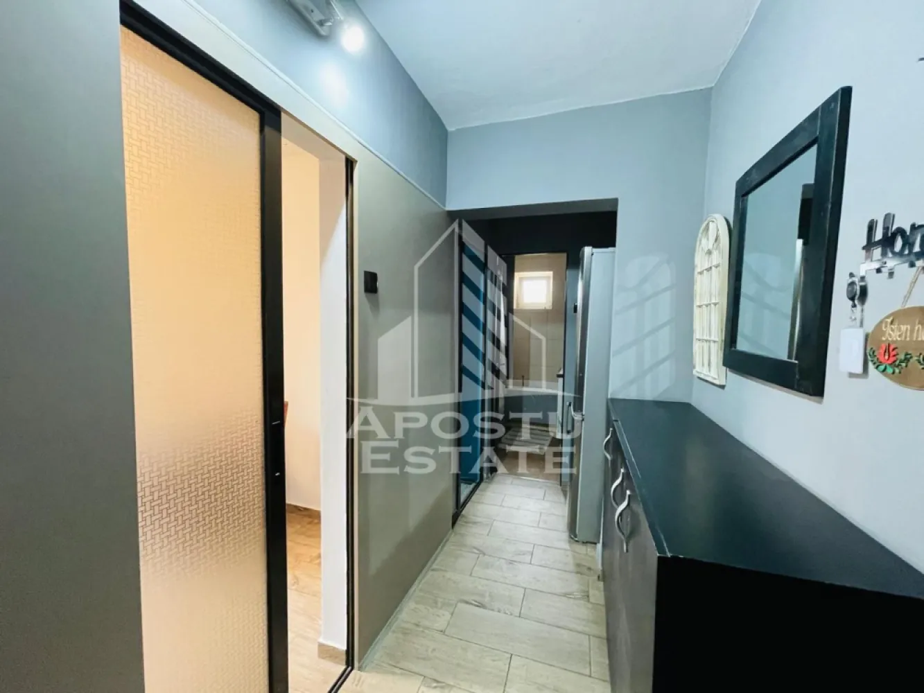 Apartament 2 camere, etaj 1/zona Uta/62mp