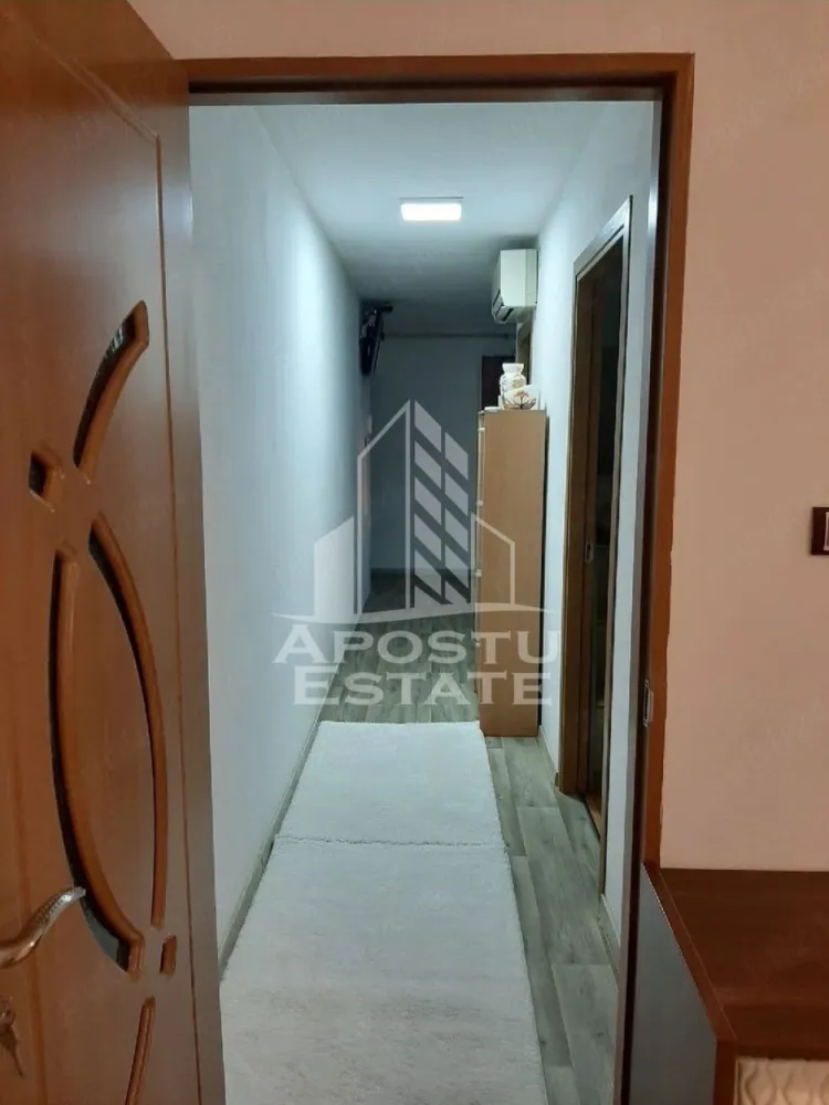 Apartament cu 2 camere de vanzare, decomandat, zona Sagului, Timisoara