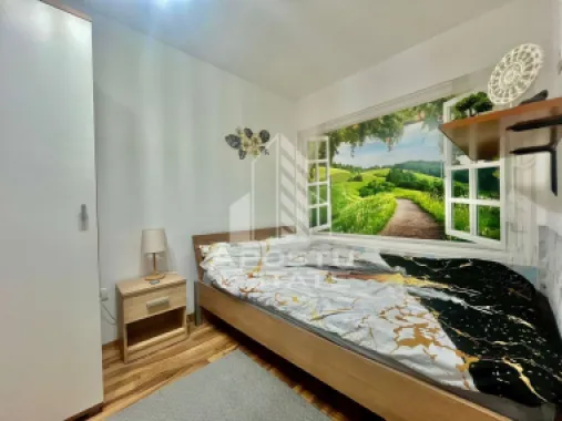 Apartament 2 camere, zona Intim