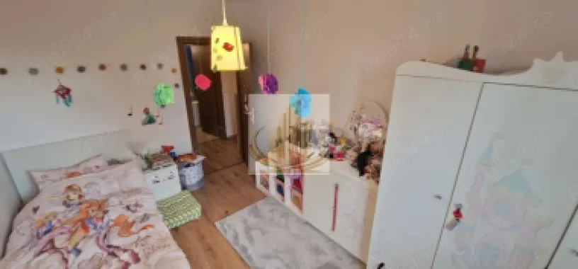 Ap 3 cam decomandat | Curte înscrisă în CF | Lipovei | Bloc Nou