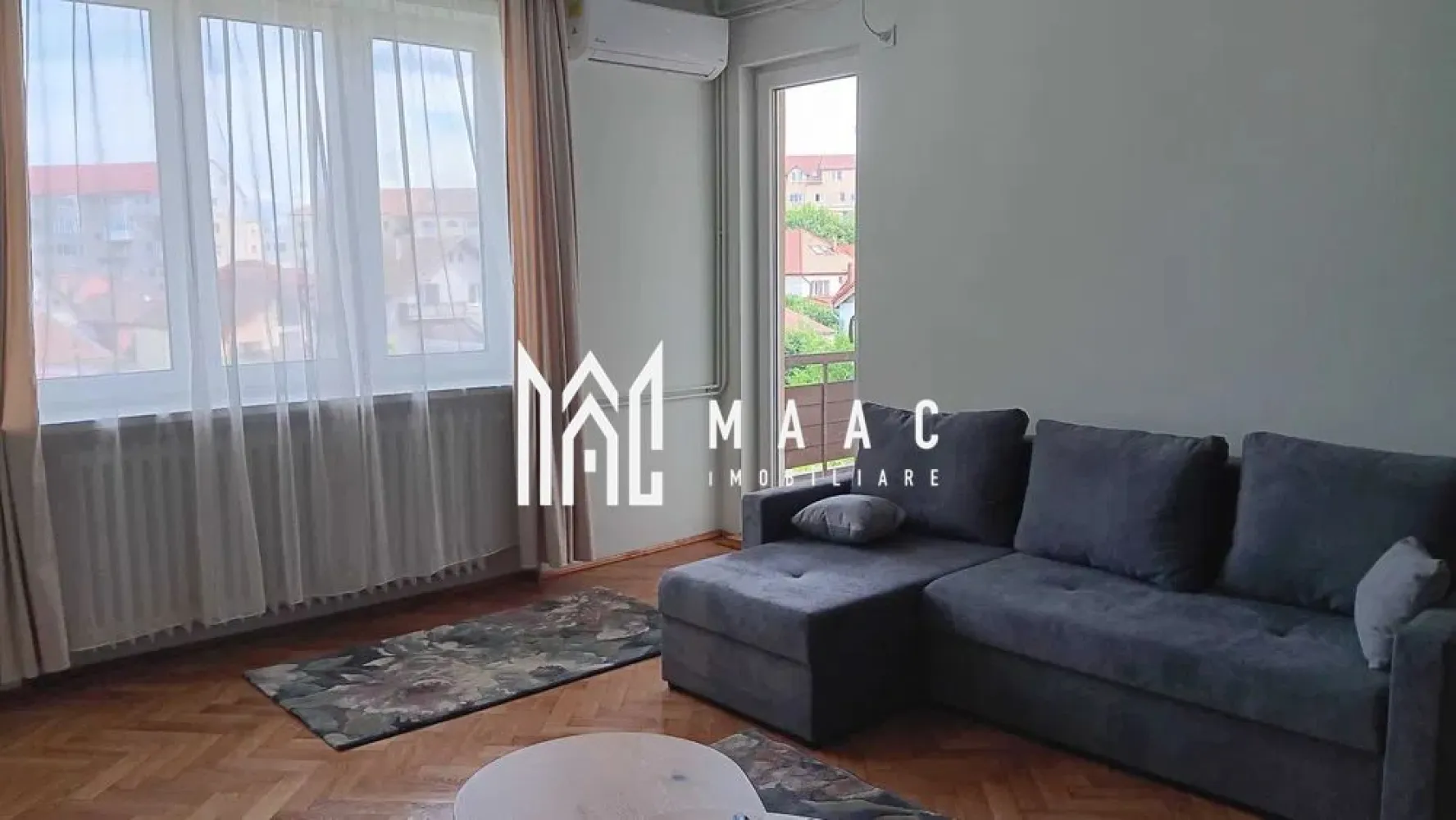 Apartament 2 camere | 64 mp | Ceferistilor - MAAC Imobiliare vă propune spre închiriere un apartament cu 2 camere pe strada Ceferistilor.

Situat într-o zonă liniștită și apreciată a orașului, la aproximativ 15 minute de mers pe jos de centrul Sibiului, acest apartament reprezintă alegerea ideală pentru persoanele care își doresc confort, intimitate și acces facil către principalele puncte de interes ale orașului.

Locuința este amplasată la etajul 2 al unei vile, oferind un mediu mai liniștit și mai puțin aglomerat decât un bloc de apartamente.

Pentru programarea unei vizionări sau alte detalii suplimentare, contactați-ne specificând codul de identificare al proprietății ID: CP3130859
