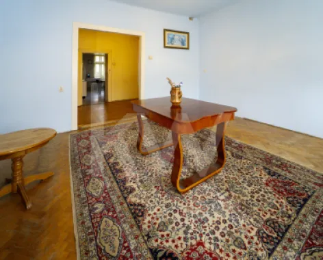 Apartament 3 camere - Eleganță și spațiu în Centrul Istoric al Sibiului – 122 mp
