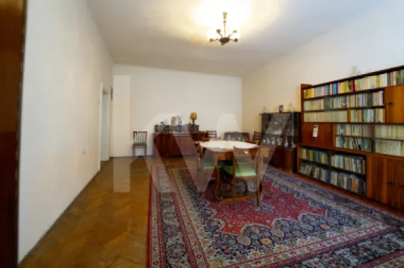 Apartament 3 camere - Eleganță și spațiu în Centrul Istoric al Sibiului – 122 mp