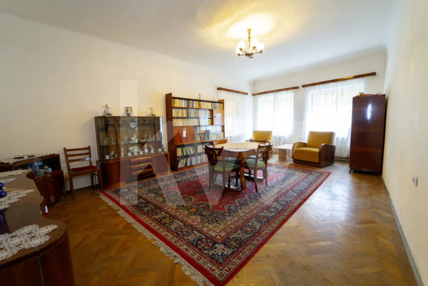 Apartament 3 camere - Eleganță și spațiu în Centrul Istoric al Sibiului – 122 mp