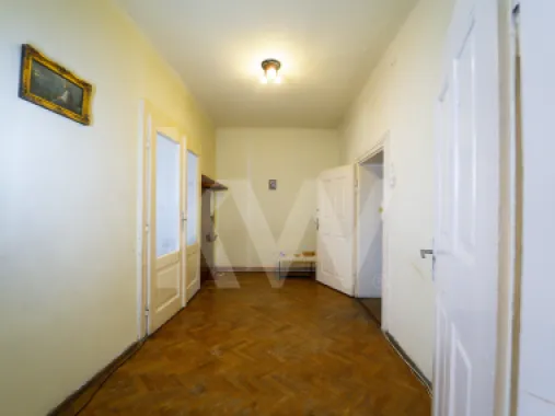 Apartament 3 camere - Eleganță și spațiu în Centrul Istoric al Sibiului – 122 mp