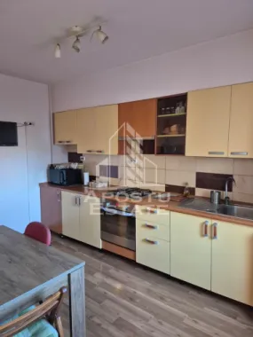 Apartament cu 2 camere , de inchiriat , Zona Complex , Timisoara