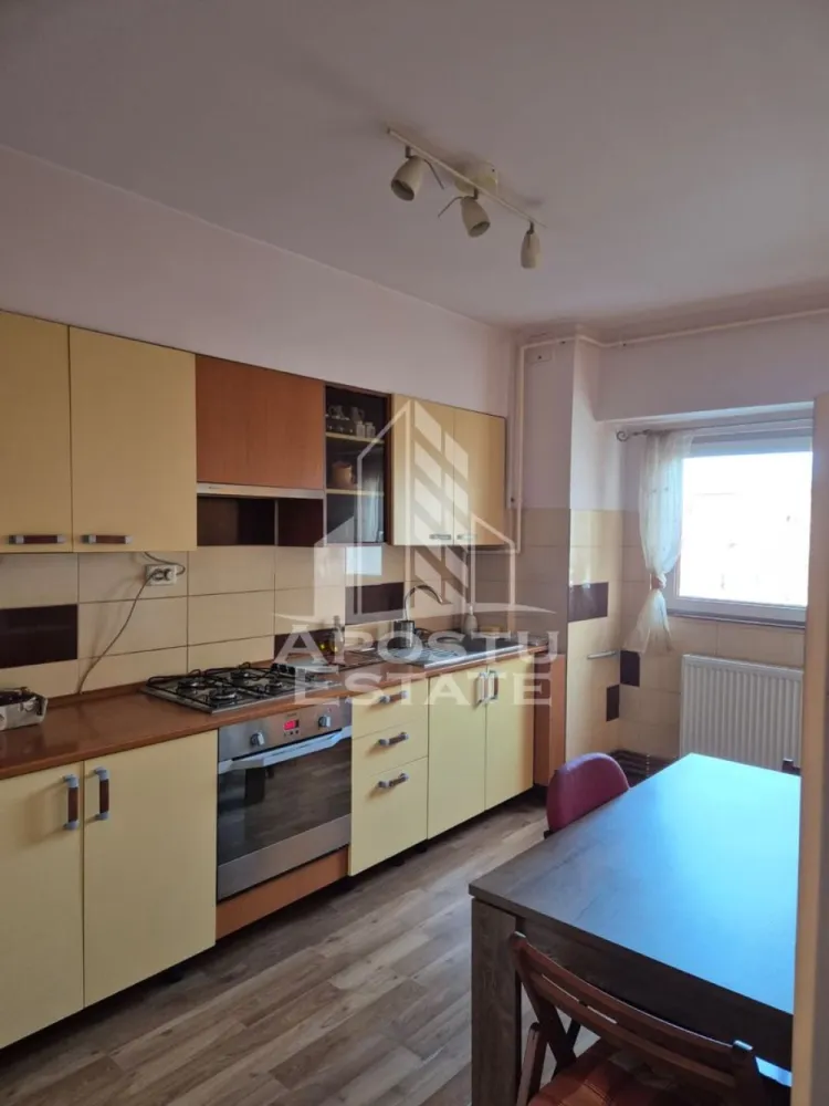 Apartament cu 2 camere , de inchiriat , Zona Complex , Timisoara