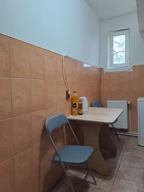 De inchiriat apartament 2 camere Ultracentral, et. 1, 1800 lei