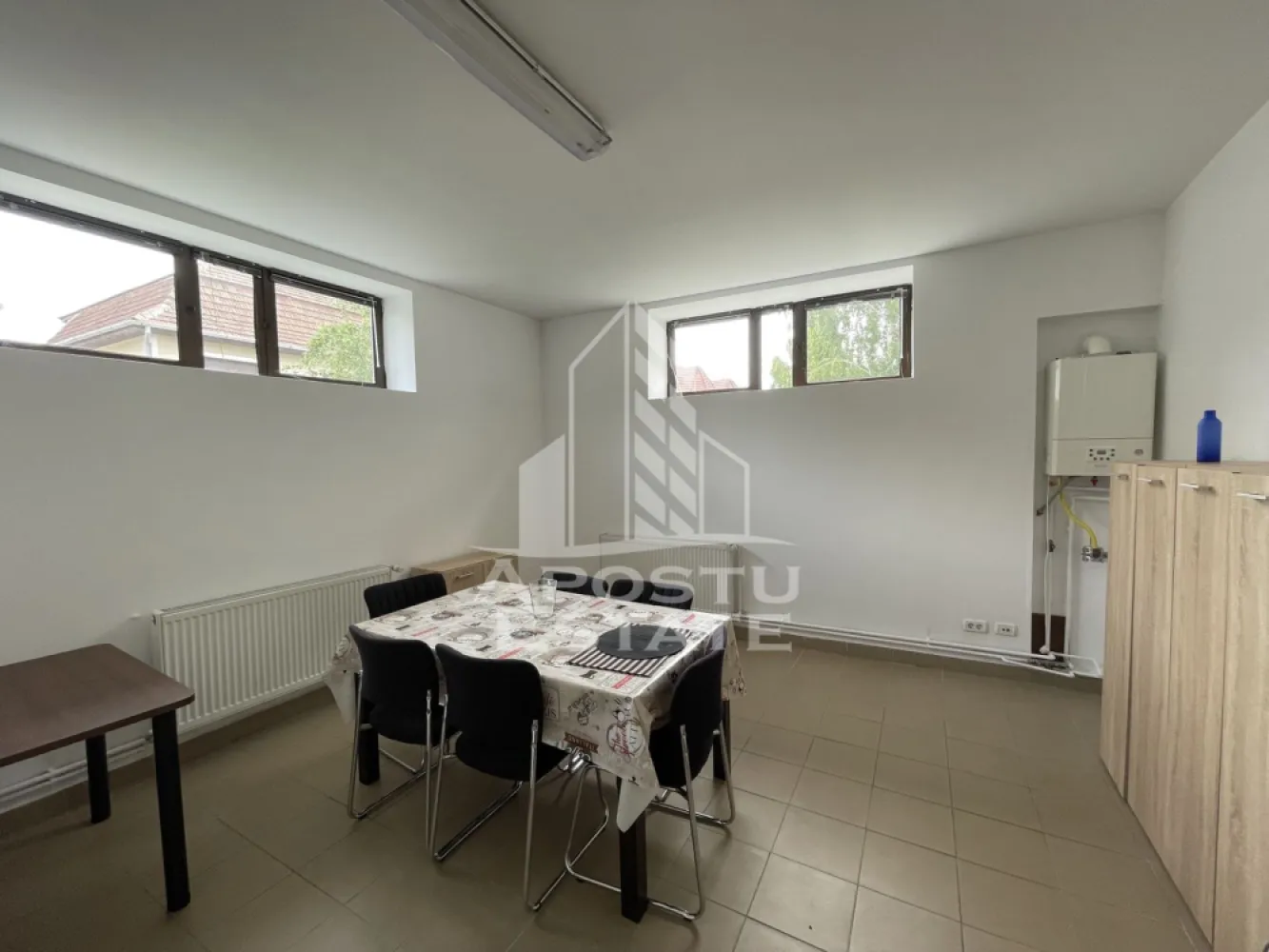 Cladire P+1E+M, 800 mp, teren 1200 mp, Central Dumbravita