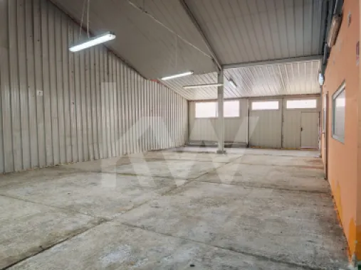 Hala industriala, spatiu depozitare, atelier productie, showroom, 216mp, Sibiu