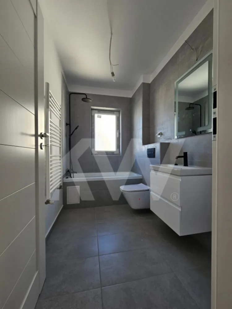Apartament de vanzare 3 camere Sibiu Doamna Stanca 64mpu finisat cheie