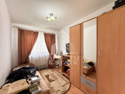 Apartament 3 camere, centrala proprie, mobilat, Micro 6, Hunedoara