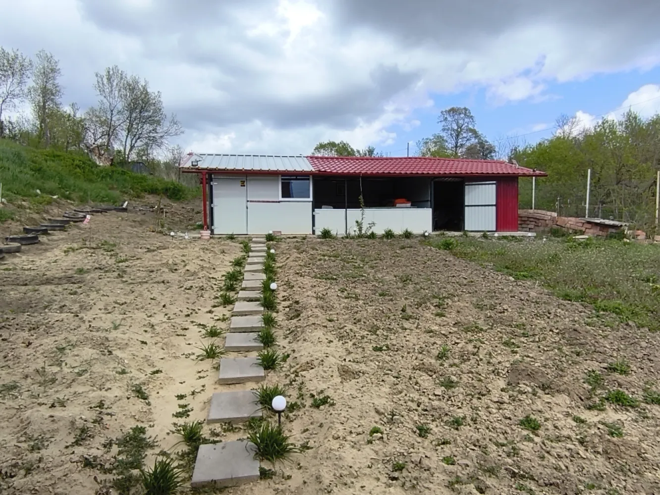 Vând casă renovată la 30 de km de Sibiu