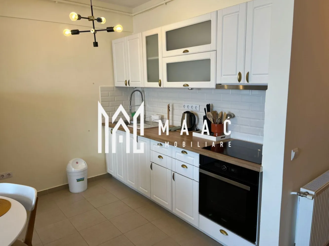 Apartament studio | Balcon | Lift | Parcare | Mihai Viteazu