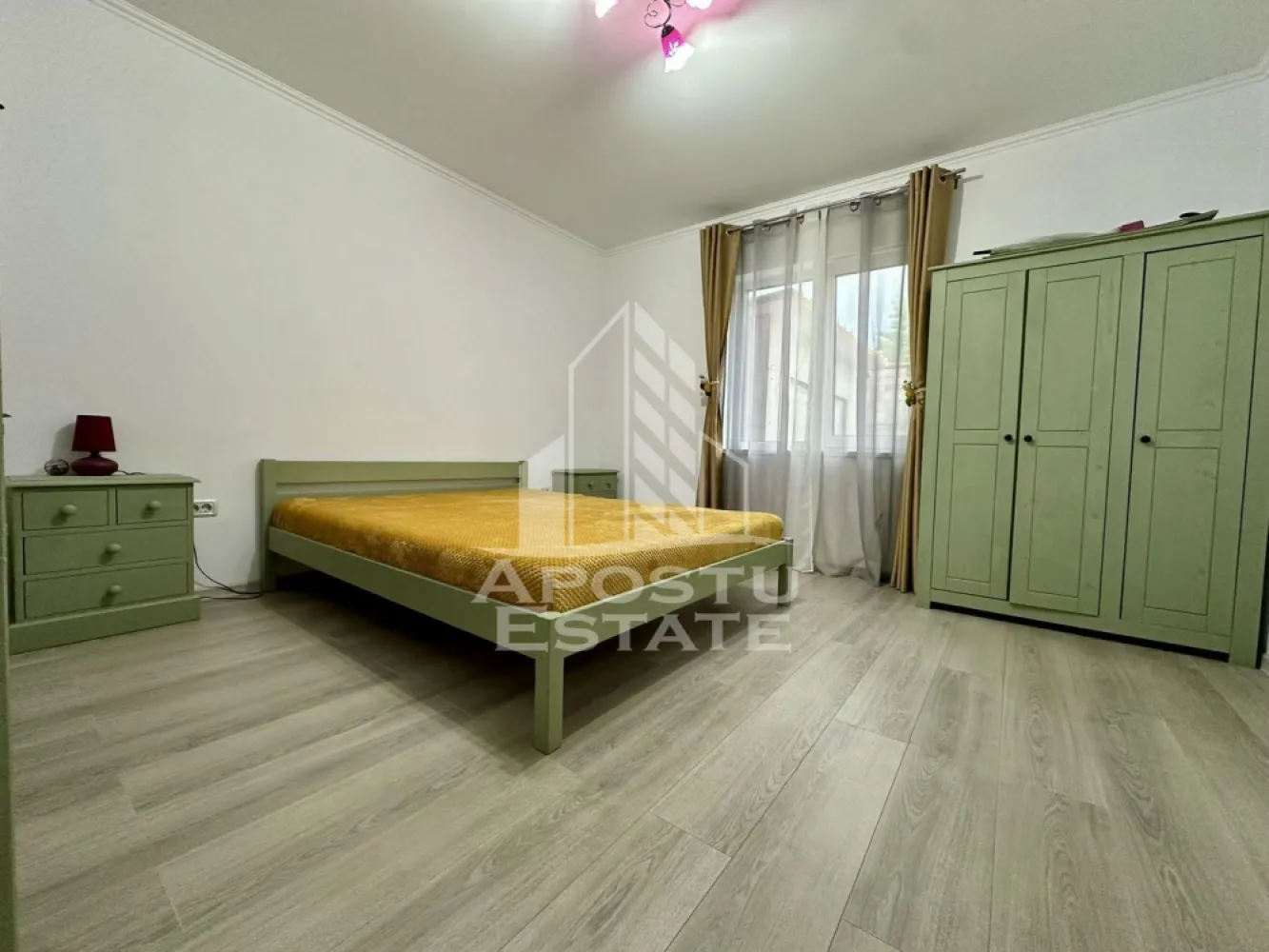 Casa individuala cu 4 camere de vanzare in Utvin, Timisoara