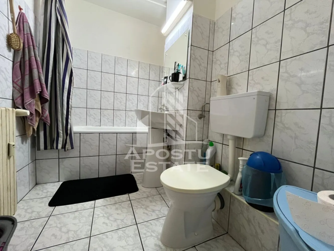 Apartament doua camere, decomandat, Sagului