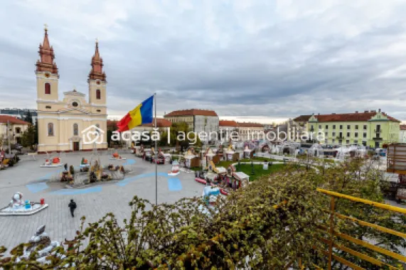 Apartament în Piața Catedralei, 93 mp utili.