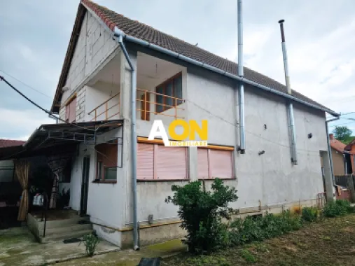 Casa 4 camere, S+P+1, semifinisata, 1424 mp teren, Oarda de Jos
