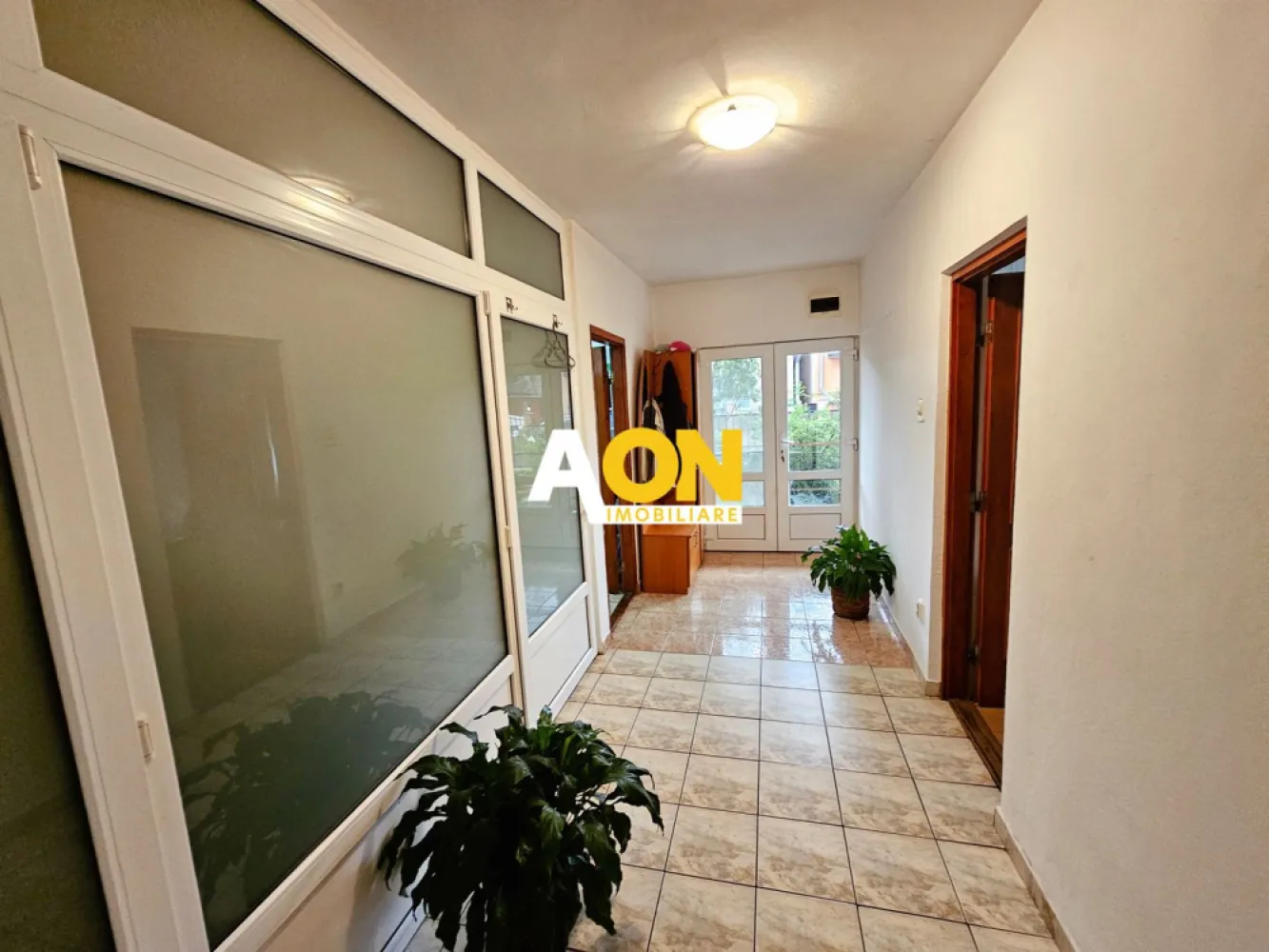 Casa 4 camere, S+P+1, semifinisata, 1424 mp teren, Oarda de Jos