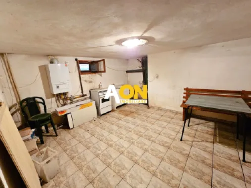 Casa 4 camere, S+P+1, semifinisata, 1424 mp teren, Oarda de Jos