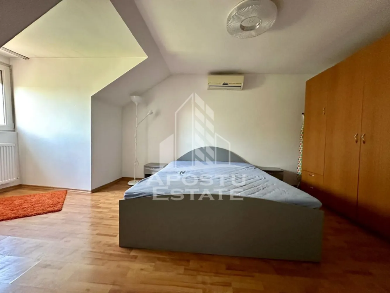 Apartament cu 3 camere de vanzare, zona Girocului, Timisoara