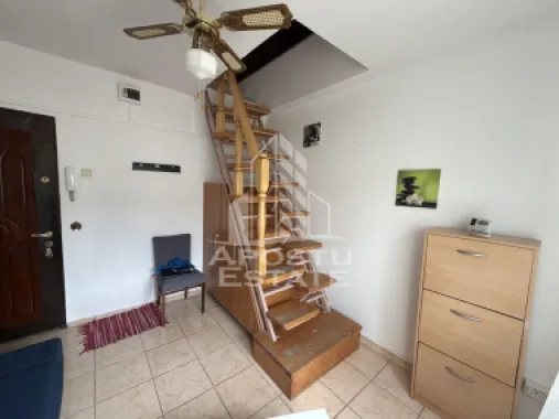 Apartament 3 camere, centrala proprie, zona Girocului