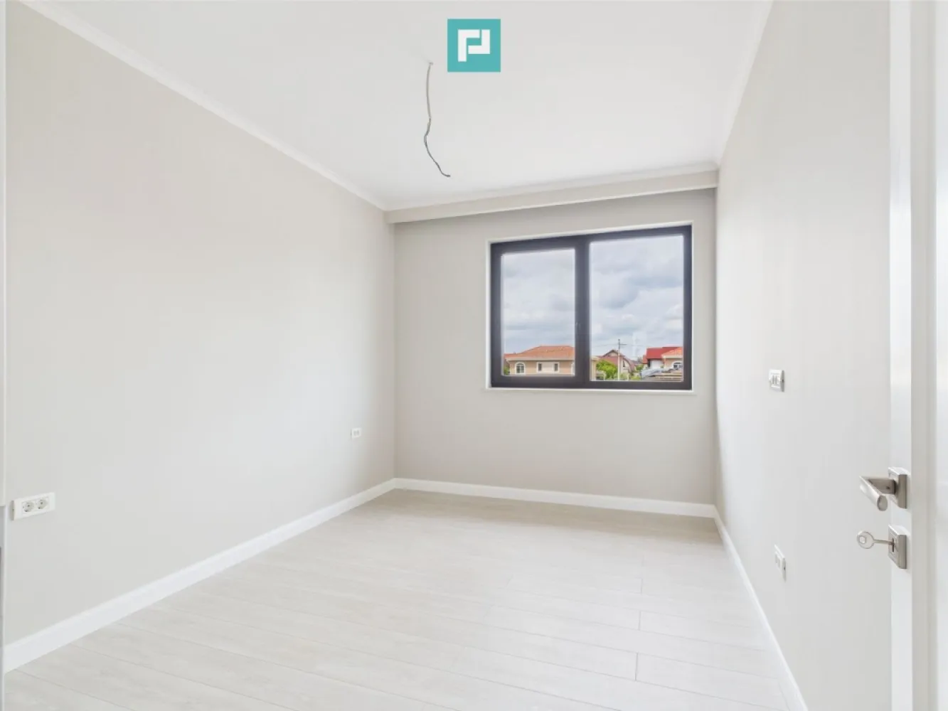 Duplex 5 camere în cartier Europa Mosnița Nouă